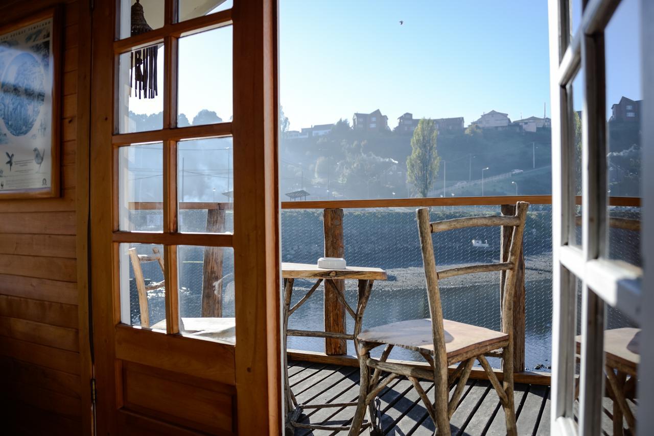 Palafito Hostel Chiloe Castro Exterior photo